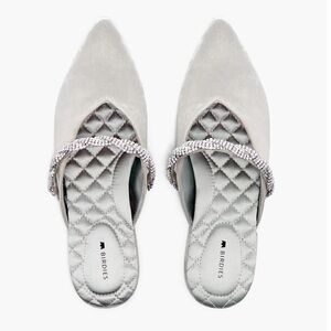 New Birdies Swan Flats in Snow Crystal Bracelet size 10